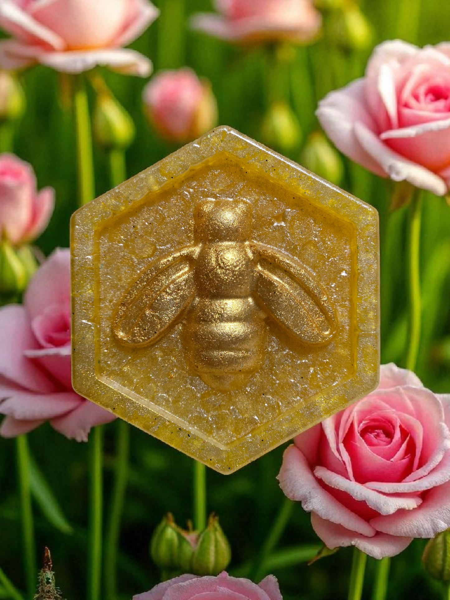 HoneyComb with Honeybee Car/Room Vent Freshie
