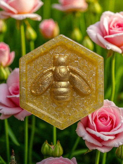 HoneyComb with Honeybee Car/Room Vent Freshie
